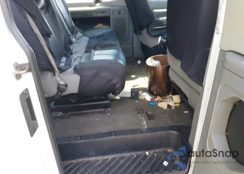 2011 Ford E-350 Super Duty Xlt from USA, damaged, VIN 1FBSS3BL3BDA20237